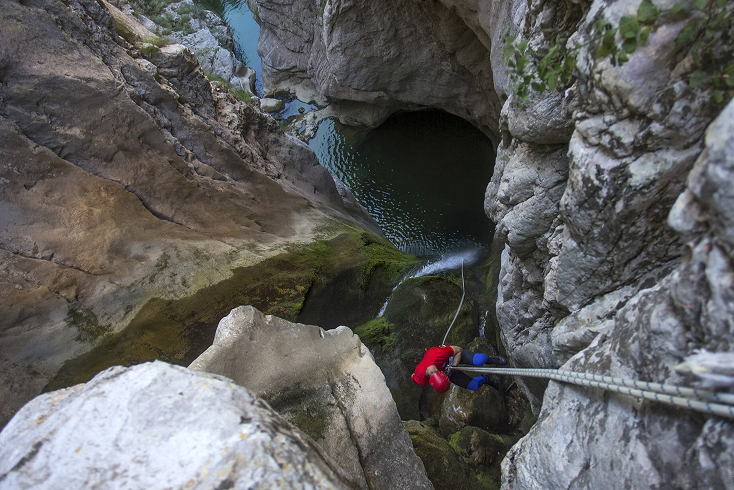 canyoning